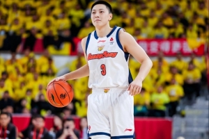 解说:胡明轩到底经历了什么 按照一般规律他正是要进巅峰的年纪