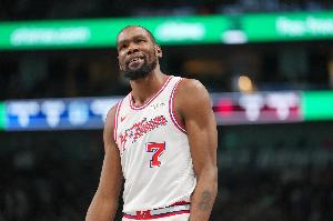 鲸鱼:KD对火箭意义远不如狄龙 一遇挫折就沮丧难免担心会再跑路