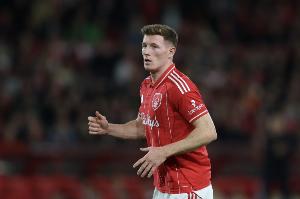 英媒:切尔西今夏想买新中场,有意埃利奥特·安德森、梅努和沃顿