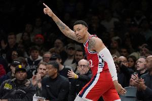 老双向给转个正?乔丹·米勒10中5砍11分 10板5助2断皆创赛季新高