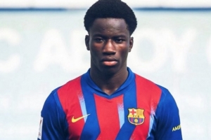 罗马诺：巴萨天才通卡拉将在下周续约，本周15岁就完成B队首秀