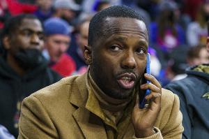 记者谈富保罗:大牌经纪人发声甚至到台前 让NBA权力格局有新变化