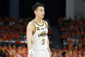 媒体人:赵继伟是辽篮主心骨 他只要回来就一定能够帮助到球队