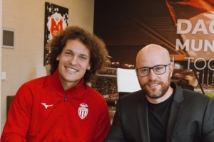 官方:摩纳哥租借引进莱斯特城后卫法斯,租到赛季结束含买断选项