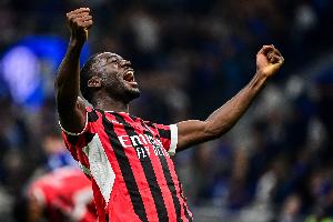 隆戈:加拉塔萨雷为Y·福法纳提供4年合同,年薪500万欧+奖金