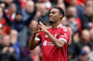 赫拉芬贝赫：阿诺德离队使我角色有了变化 与维尔茨交流很多