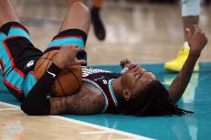 别着急！还没完！名记：灰熊对莫兰特的要价正在持续走低！