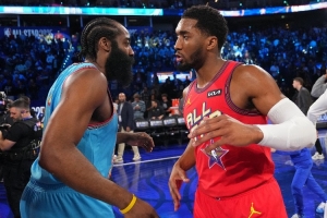 Shams：引入哈登提高了骑士的上限 米切尔和哈登能联手冲冠