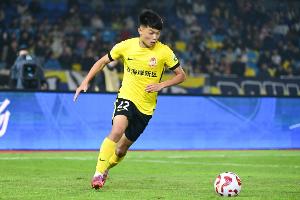 李平康：杨希转会到了短兵相接的时刻，有抬价截胡的有坐怀不乱的