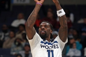 高炮台发威！里德飚进三分 森林狼追到只差3分打停猛龙