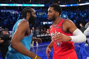 名记：骑士是在得到米切尔同意后才进行的加兰交换哈登的交易