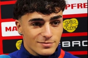 每体：外售青训球员比尔希利表现出色，巴萨关注其回购可能