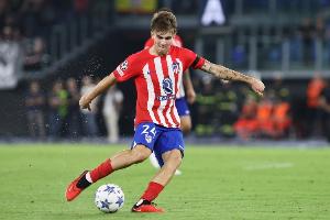 马竞官方：巴里奥斯因肌肉不适被换下，将接受检查确定严重程度