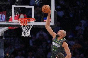 内线被爆！戈贝尔12中5得12分16板2助3断2帽 但锡安奎因得吃得喝