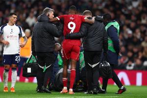 前国脚：伊萨克的问题还是持续伤病，他一旦恢复会非常适合利物浦