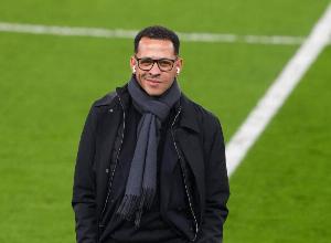 罗塞尼尔是切尔西队史第4位前四场英超全胜主帅，穆里尼奥在列