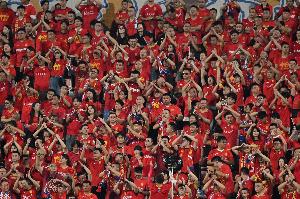 足球报：铜梁龙仅剩一名外援前锋空缺，俱乐部在进行最后斟酌